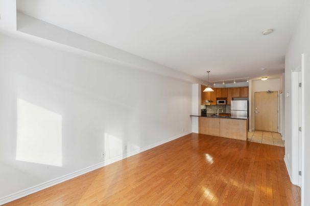 205 Bolton, Unit 222 - Photo 1