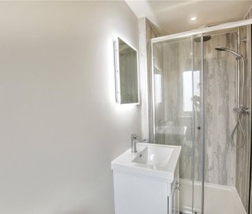 4 bedroom semi-detached house to rent - Photo 1