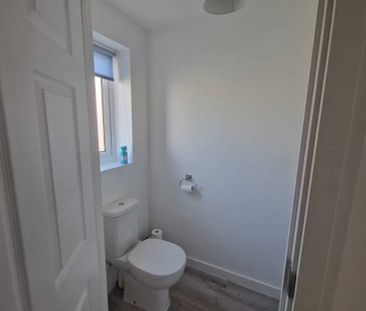 Kingfisher Drive - Photo 4