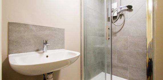 Room 6, East Road, Cambridge - Photo 2