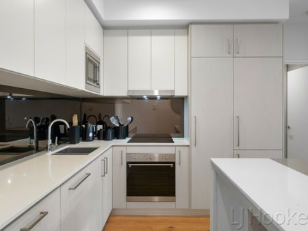 812/380 Murray Street, PERTH - Photo 5