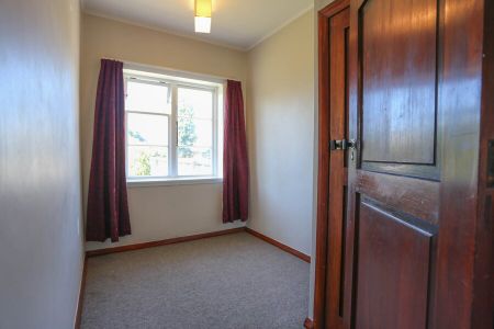 Popular Location - Photo 4