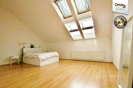 Pronájem bytu 3+kk 106 m² - Fotografie 4