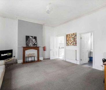 North Hill, Plymouth, PL4 - Photo 2