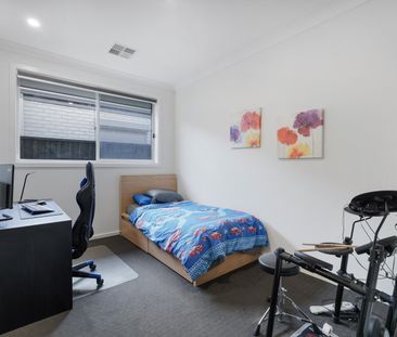 6 De Lissa Way, Ferryden Park SA 5010 - House For Rent | Domain - Photo 3