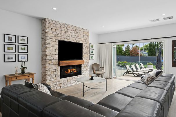 106 Pringle Avenue, Belrose NSW 2085 - House For Rent | Domain - Photo 1