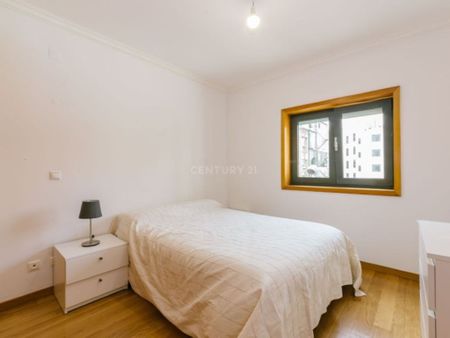 5 room luxury Flat for rent in Lisbon, Portugal - Photo 5