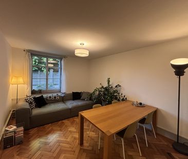 APPARTEMENT 3 PIÈCES À ZURICH - DISTRICT 3 SIHLFELD, MEUBLÉ, TEMPOR... - Photo 2