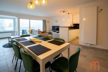 Prachtig gerenoveerd appartement met 2 slaapkamers te huur in Oostende - Photo 4