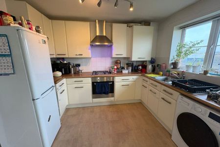 95 Frederick Drive - Photo 5