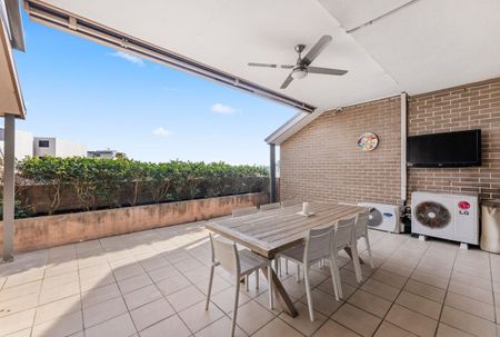 Spacious Apartment with Superb Entertaining Terrace - Photo 3