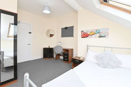 5 bedroom house share to rent - Photo 2