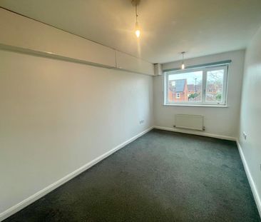 CLOSE TO ROLLS ROYCE**Discover modern comfort and convenience in th... - Photo 3