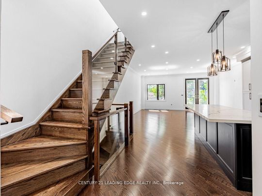 For Lease - 48-B Maybourne Avenue, Toronto, Ontario - Photo 1