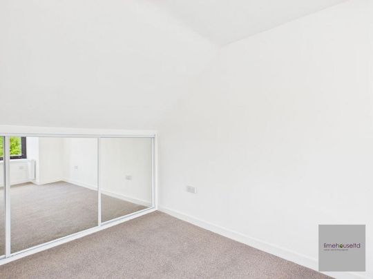 2 bedroom semi-detached house to rent - Photo 1