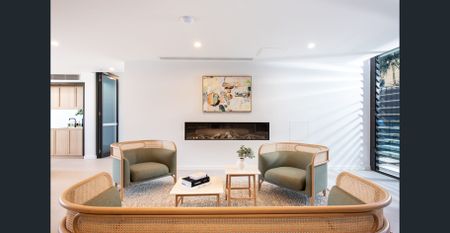 Luxury 3-Bedroom Apartment | Palm Beach Residences - Photo 2