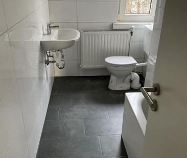 Große und moderne 2-Zimmer-Wohnung in Wuppertal Barmen - Mit großer... - Photo 6