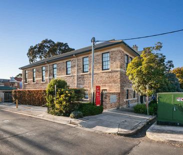 10/2 Metropolitan Road Enmore - Photo 1
