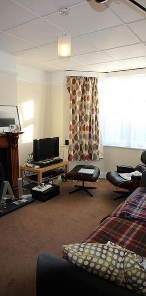 2 bedroom maisonette to rent - Photo 1