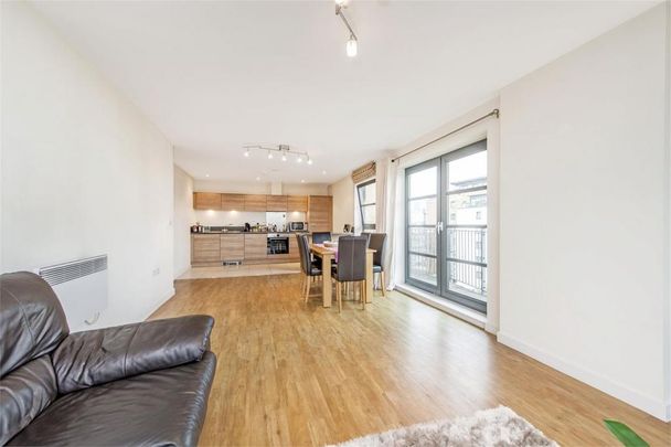 2 bedroom apartment to rent - Photo 1