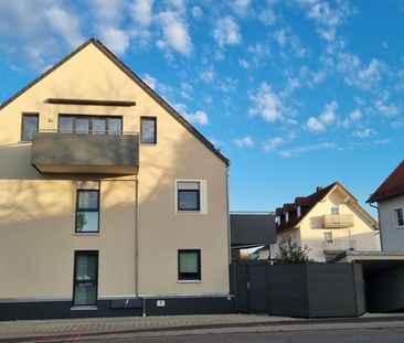 Schöne 3 Zimmerwohnung mit Einbauküche und Balkon - Photo 2