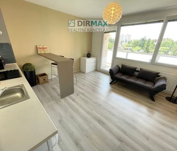 Pronájem bytu 1+kk a garsoniéry 33 m², Tachovská 1406, Plzeň - Photo 2