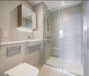 Room in a Shared Flat, Bowline Street, IG11 - Photo 1