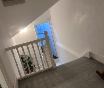 2 Bed Maisonette, Red Post Hill, SE24 - Photo 1