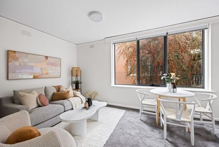 Urban Ease Meets Inner-North Charm - Photo 2