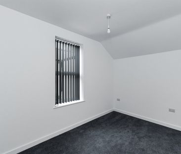 7, 10 Third Avenue - Photo 1