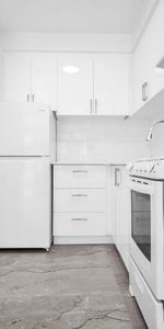 1 CH - 1 SDB - Montréal - $1,075 /mo - Photo 4