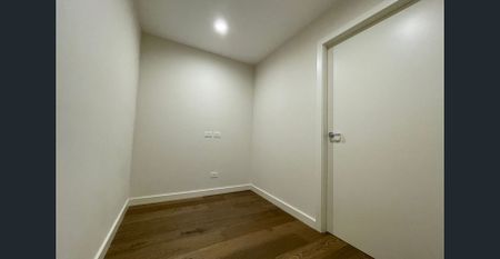 Two Bedroom Plus Study Area, Quiet Street, Walk to Epping Station - Photo 4