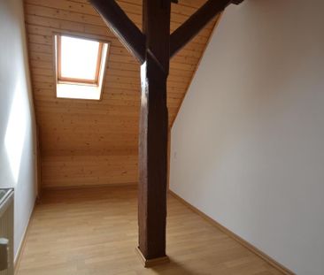 Dachgeschosswohnung in Altenburg - Photo 1