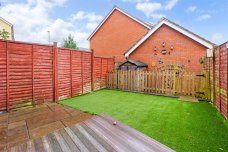 4 bedroom terraced house to rent - Photo 5