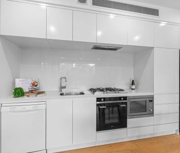 Modern One-Bedroom Apartment in "Harbour Mill" Complex Pyrmont - Photo 4