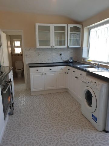 4 Bed Semi-Detached House, Almond Road, N17 - Photo 4