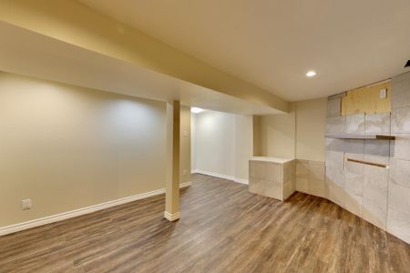 For Lease - 355 Somerset Crescent, Sarnia, Ontario - Photo 3