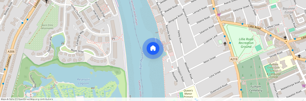 Starboard Penthouse, Palace Wharf