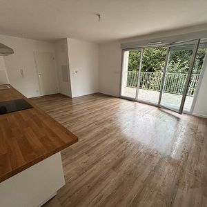 Location Appartement 3 pièces 61m² MONTLOUIS SUR LOIRE 37270 - Photo 2