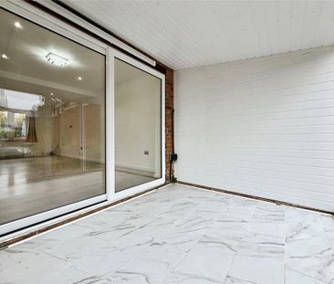 3 bedroom detached house to rent - Photo 5