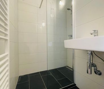 Appartement te huur: Juliana van Stolberglaan 196 2595 CM Den Haag - Photo 4