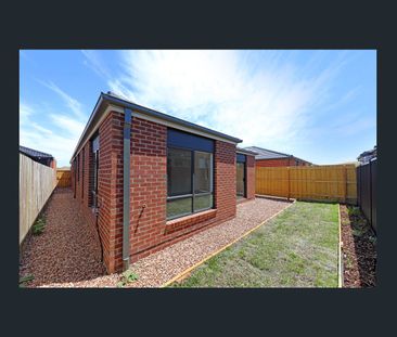 23 Vecchio Parkway, Wallan, Vic 3756 - Photo 5