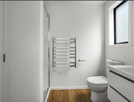 For Rent: 2-Bedroom Townhouse – Wainuiomata - Photo 4