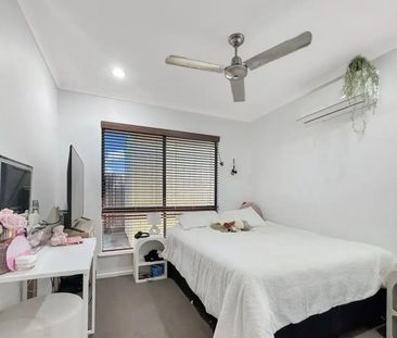 Plantation Palms 4 bedroom must see!! - Photo 3