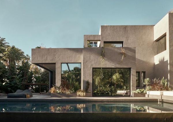 Luxury Villa for rent in Los Monteros, Spain