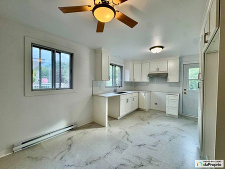 10612, av. Vianney, Ahuntsic / Cartierville à louer - Photo 2