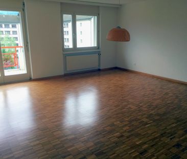 Grosszügige Wohnung an bevorzugter Wohnlage! - Foto 3