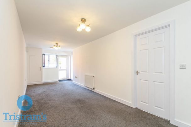 2 bed Apartment for Rent - Photo 1