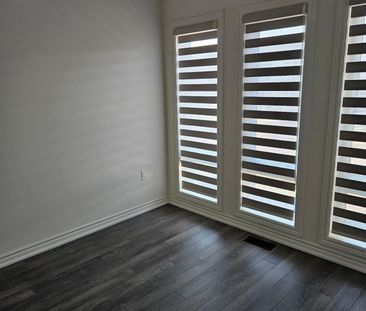 For Lease - 1227 Rexton Drive, Oshawa, Ontario - Photo 2