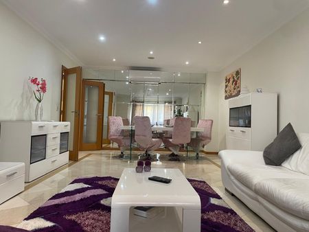 Apartamento T2 para arrendamento com móveis em condomínio fechado no Bairro do Rosário, Cascais - Photo 5